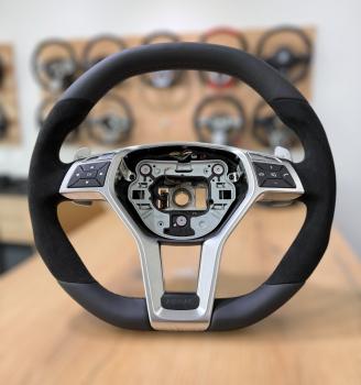 Mercedes W205 C63 W176 A53 W213 AMG Lenkrad neu beziehen